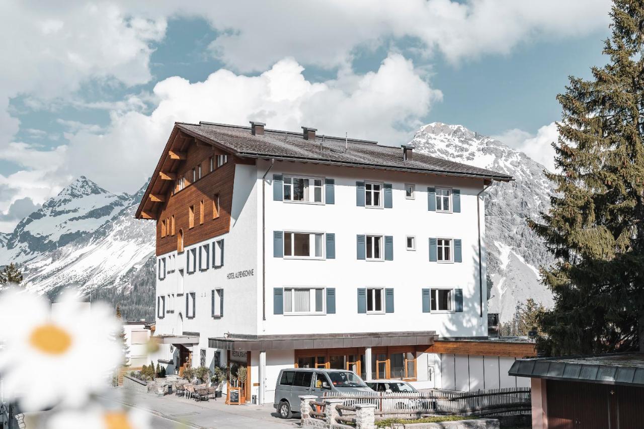 Hotel Alpensonne - Panoramazimmer & Restaurant アローザ エクステリア 写真